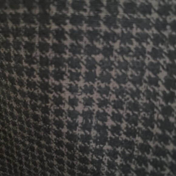 Liverpool Houndstooth Ankle Pants in Peat Green 10 - Picture 3 of 4